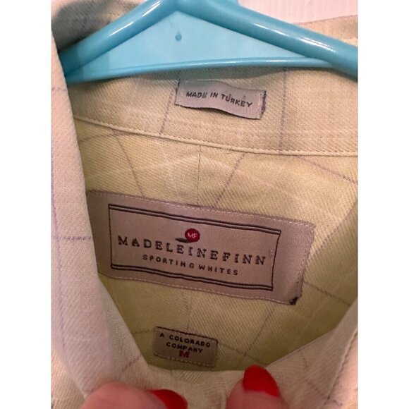 Madeline Finn Sporting Whites Dress Shirt Size M - Picture 2 of 3
